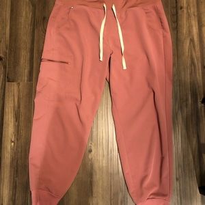 FIGS Zamora Scrub Joggers *Mauve*